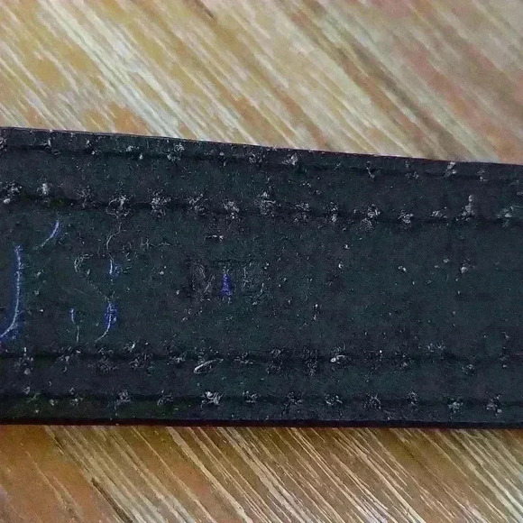 Chico's Womens Leather Floral Beaded M/L Velcro Close Belt. - Picture 15 of 15